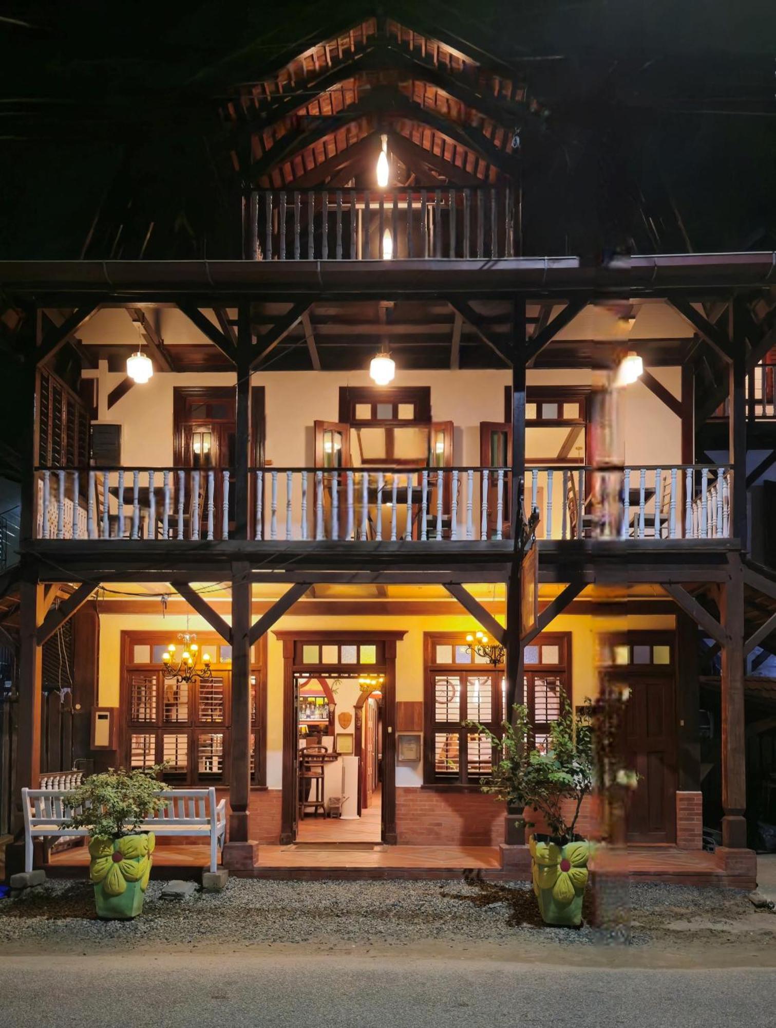 פרמריבו Greenheart Boutique Hotel מראה חיצוני תמונה