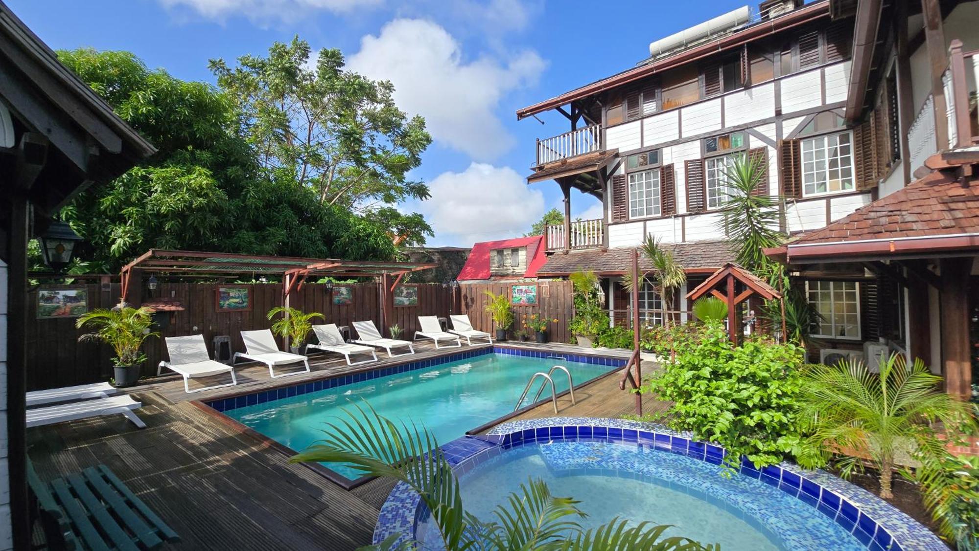 פרמריבו Greenheart Boutique Hotel מראה חיצוני תמונה